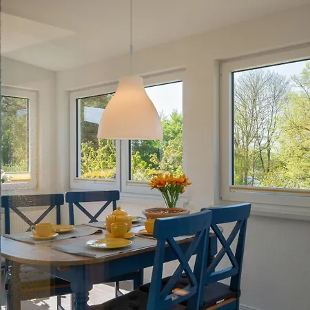 Prázdninový dům Ferienhaus Direkt Am Scharbow See Mit Bootshaus
